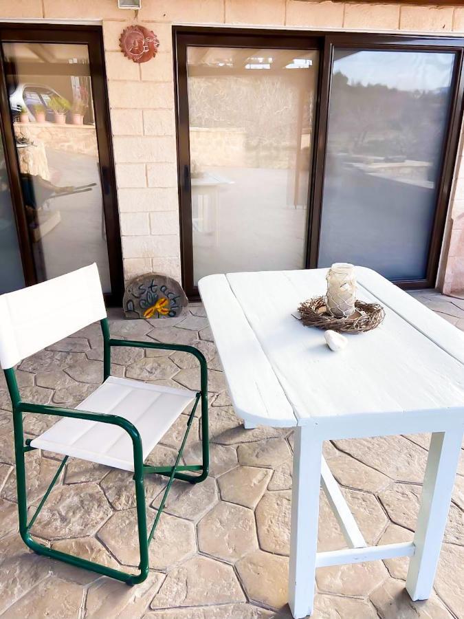 Pistachio Guesthouse, Παραδοσιακός ξενώνας Βαθύ Εξωτερικό φωτογραφία